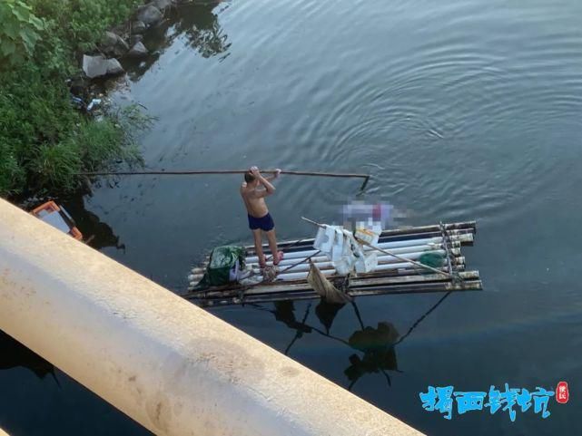  现场|悲剧！揭西一大桥惊现女浮尸，桥上留下鞋子与手机…