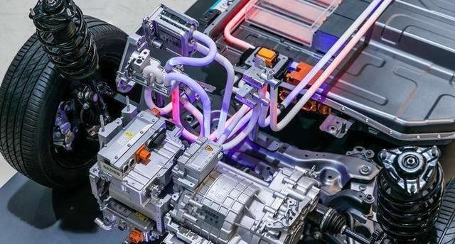 km|NEDC续航800km+适用于5G技术,这是什么神仙车?