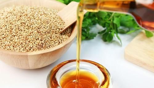  花生油|玉米油、大豆油、花生油，哪种油更适合家庭使用区别大，别用错