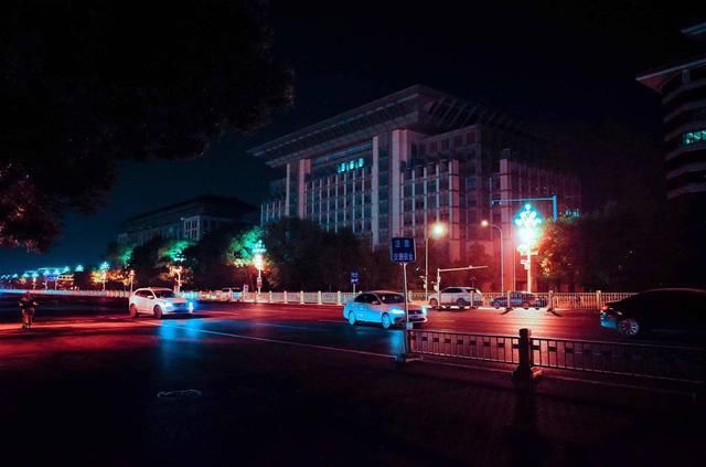  汪峰|汪峰：我终于用一把破木吉他，给了章子怡24小时热水的家