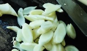  好吃|子姜焖鸭怎么做好吃，注意这些细节，你比大厨还专业