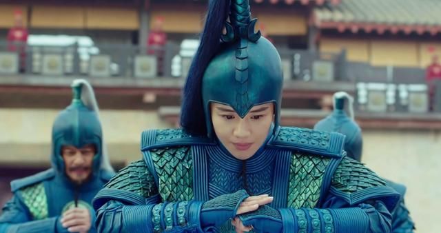  装饰|盔缨、帽翅和锷这三件古物的功能，很可能被今人忽略了