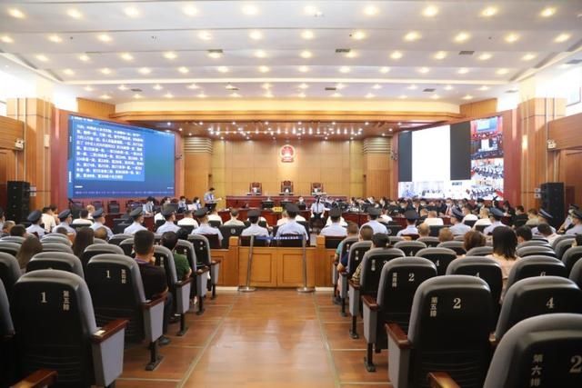  非法|非法获利近亿元！雅安最大涉黑案开庭审理