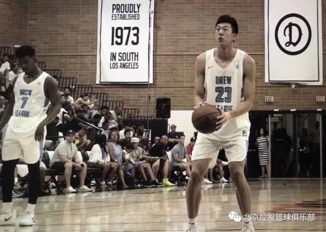  篮球联赛|不可比拟的王少杰（上）——校园时代