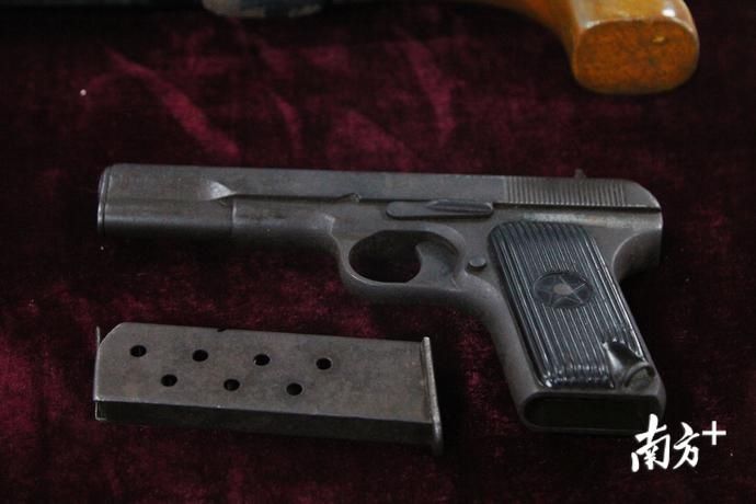 缴获|揭阳警方侦破“622”涉黑专案,缴获枪支弹药一批