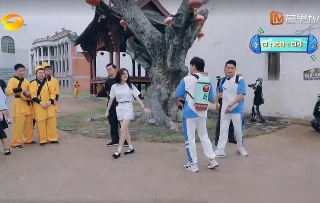  满满的|《元气满满的哥哥》真心希望节目组不要再请飞行嘉宾了！