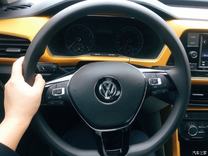  铠的|不论前路，勇于前行，途铠的用车体验及外观内饰细节分享！