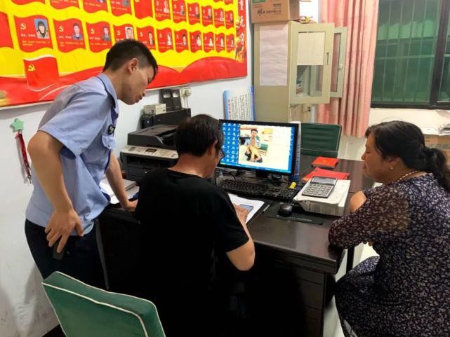  公路|合阳：一公路上发现一3岁左右的男童...