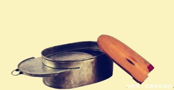 太监|宫女和太监怎么上厕所啊？怎么洗澡啊？原来如此！