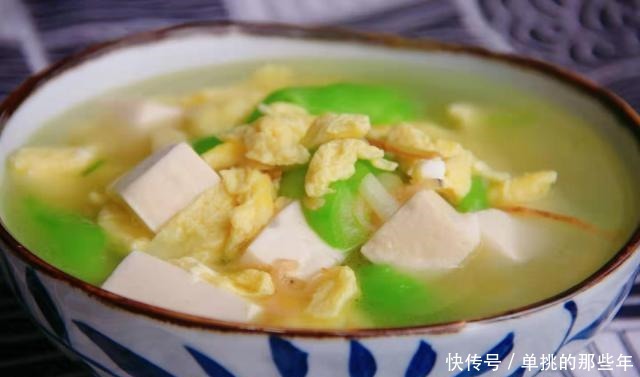 眉毛|这汤不喝太可惜了,简单一煮,营养丰富又美味,尝一口鲜掉眉毛!