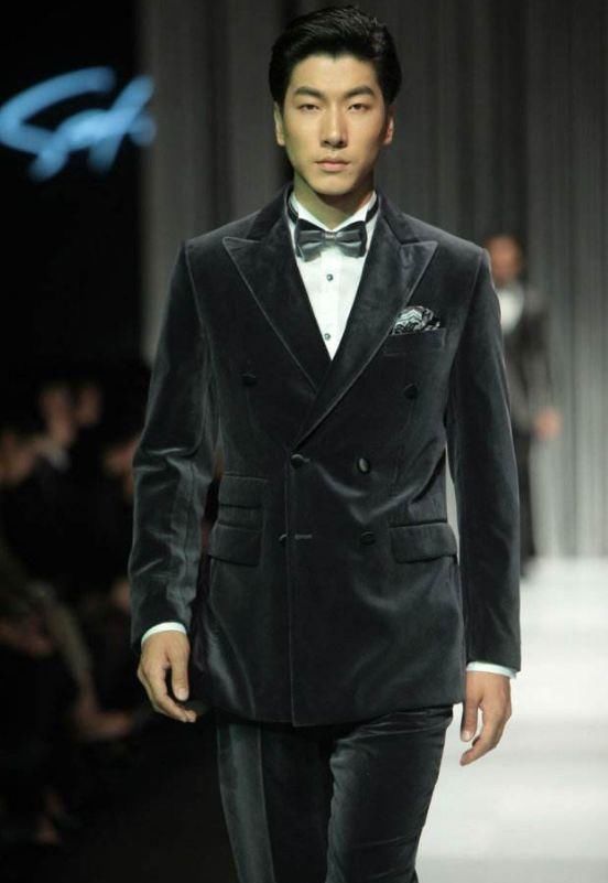  辍学|16岁辍学打工，被拉去救场却被导演看中，带去米兰成国内第一男模