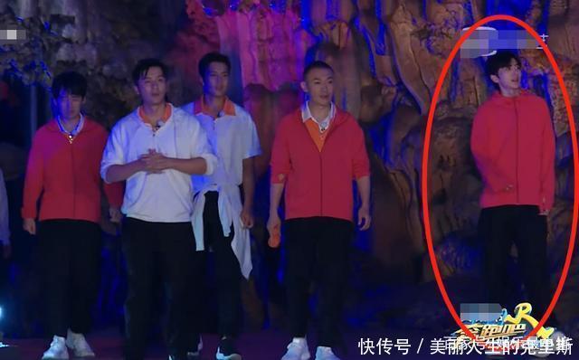  外套|有种“优越”叫蔡徐坤，《奔跑吧》发红色外套，他却穿成了定制款
