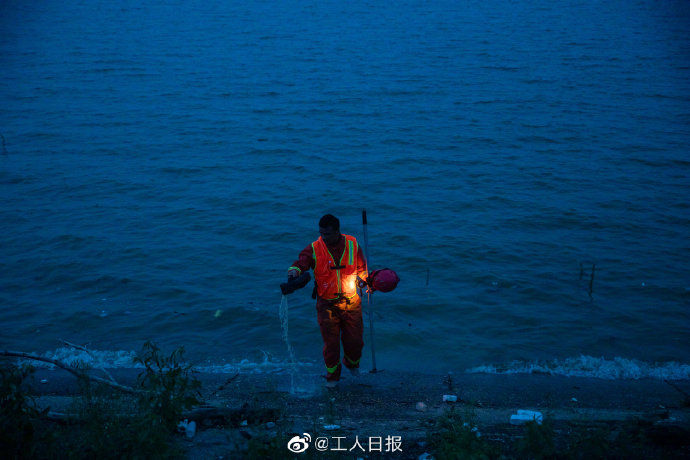  夙兴夜寐|致敬！夙兴夜寐，他们是大堤“守坝人”