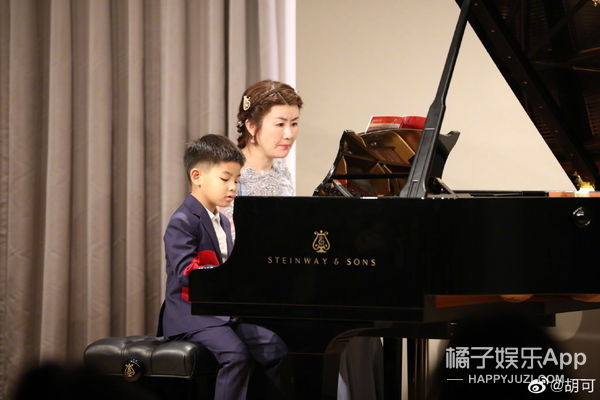  小鱼儿还|还记得《爸爸去哪儿》的小鱼儿吗？他现在长这样