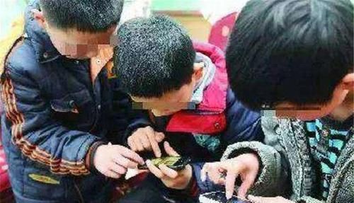 霸刷|13岁学霸刷了老爸9万块,不充值游戏也没打赏,结局让人笑哭