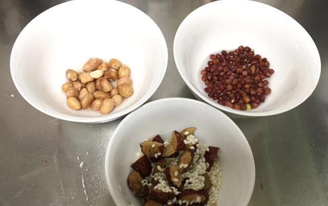 喝一杯|花生和它们是绝配,坚持每天喝一杯,不到2元,补血养颜气色红润