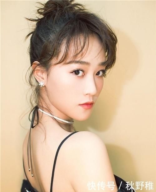 蓝盈莹|《红楼梦》中的“蓝盈莹”,你努力的样子戳中多少人的软肋?