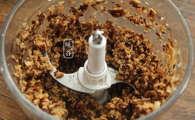  早餐|快立秋了，早餐饼这样做营养更足，皮薄馅多又美味，家人喜欢吃