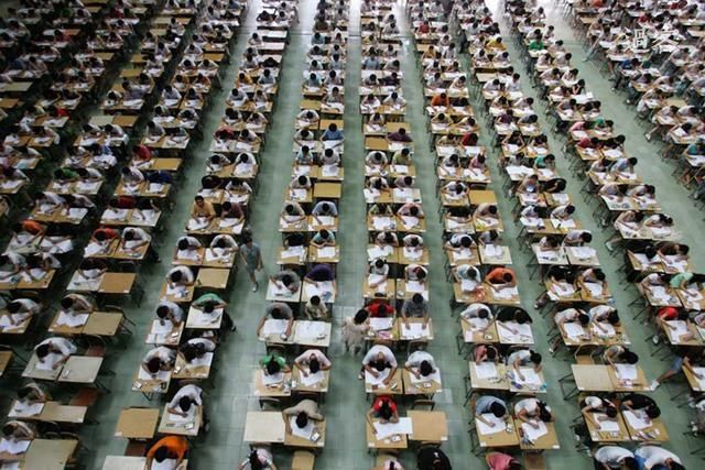  喜极而泣|高考放榜｜愿每一个考生都能金榜题名，在这一刻喜极而泣