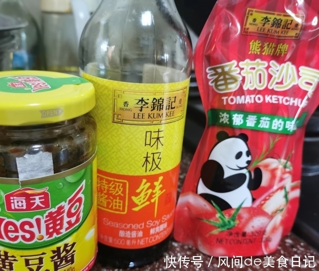  汤汁|西红柿烧牛腩，软烂入味，汤汁浓郁，太香了