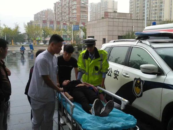 王曦|“我就是警察！南京市公安局交管局警察！”