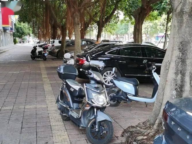 车停放不规范|快看!长乐不文明现象再曝光！