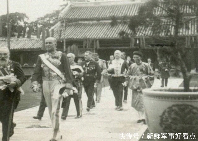 印度支那|兵力30倍于敌围攻敌军惨败,陈赓临危受命,一仗打成越军祖师爷