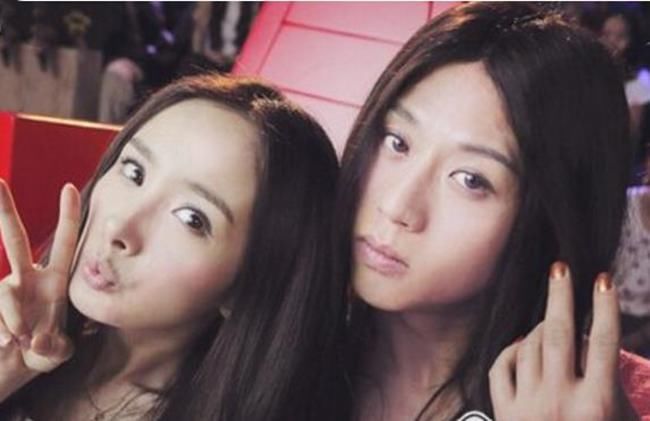  挑战|兄弟团挑战女装，郑恺太有趣，沙溢成娇羞大妈，他美到不敢认！