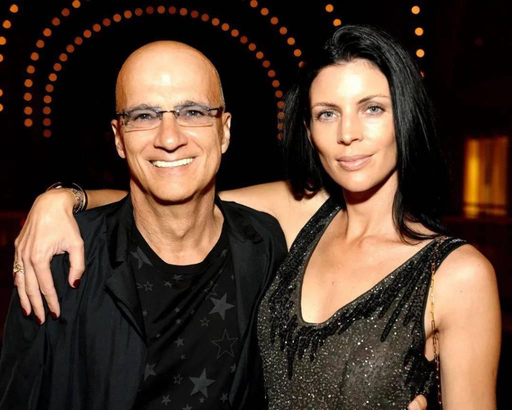  信条|《信条》来了！从暮光男到新蝙蝠侠，34岁罗伯特·帕丁森能翻身吗