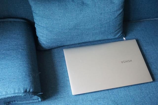  即将|R7 4800H+16GB+65W，荣耀祭出大招，商务本的“小霸王”即将来袭