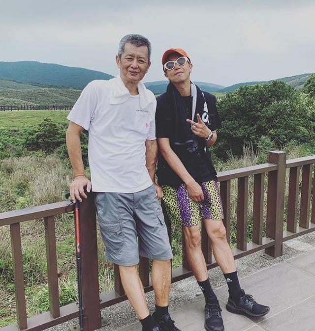  白色|小鬼黄鸿升遗照曝光，爸爸忍痛挑选：是他最喜欢的照片