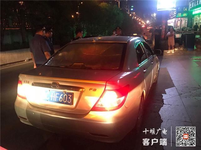 整治|十堰重拳整治客运“乱象”！昨夜突击检查画面曝光
