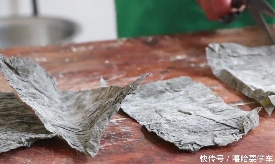 方法|如何泡发海带的好方法,学会这一招,再也不用担心海带有腥味!