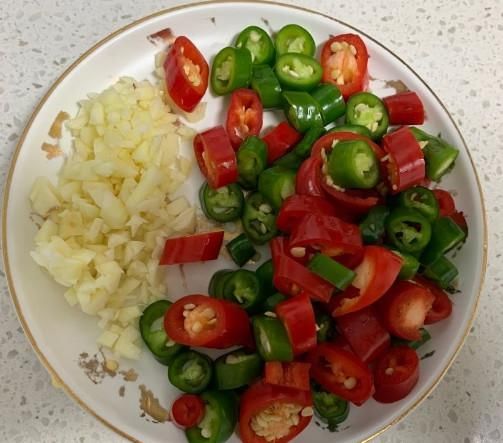 推荐|美食推荐: 全家人超爱吃的香辣孜然鱿鱼须