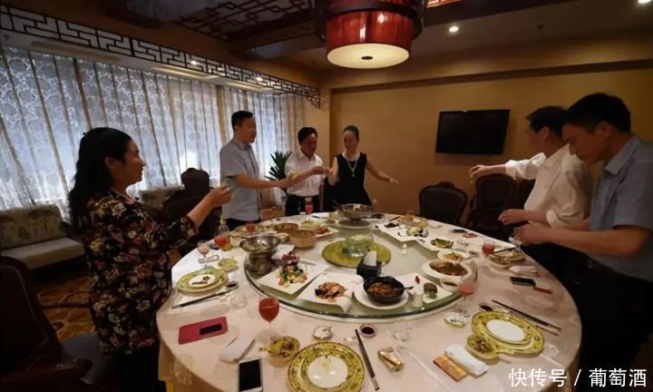 喝酒|请客喝酒吃饭,不懂这9条等于白请!
