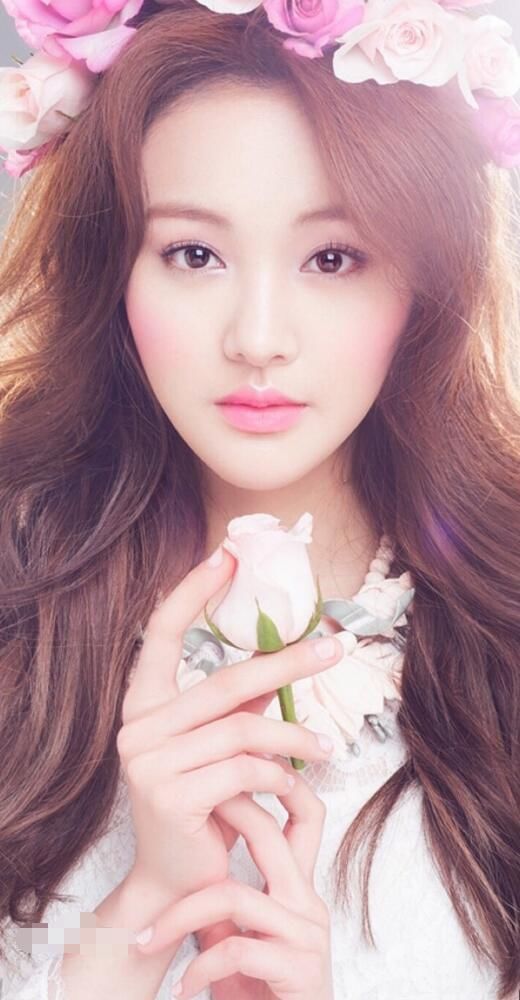  郑爽|壕无人性！郑爽送粉丝价值18万项链，原因让网友笑出猪叫：有钱任性