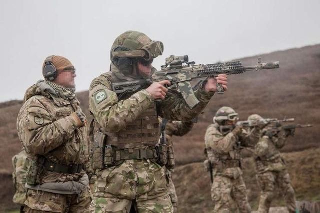  虚弱|真的很强大？俄罗斯的强悍外衣之下，是一个虚弱的灵魂和肌体