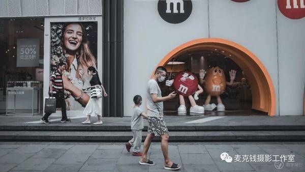 理光|从"新天地"到"新世界" 理光 GR3 的街头日记