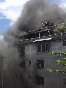  危险|“ 请留步，你的这种行为很危险！”