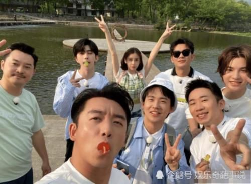  深夜|《跑男》导演深夜发文，直言感到遗憾，网友：又有常驻嘉宾退出？