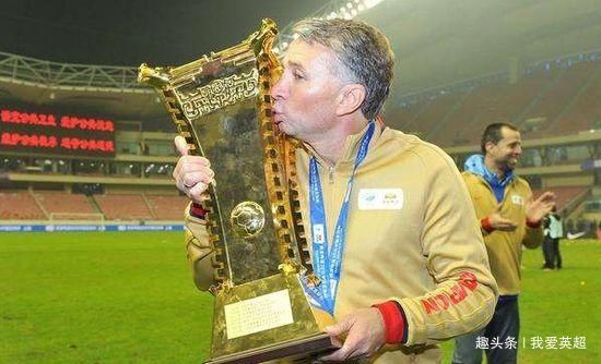  佩特雷斯库|52岁前中超名帅确诊新冠！曾拿1500万年薪却突然辞职，坑惨文筱婷