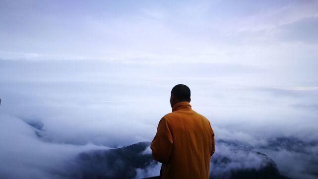  去一趟|避暑王者峨眉山，是时候去一趟了！