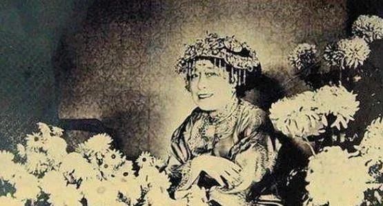嫁给|慈禧的最美御前宫女:精通八国语言清朝灭亡后嫁给了美国人