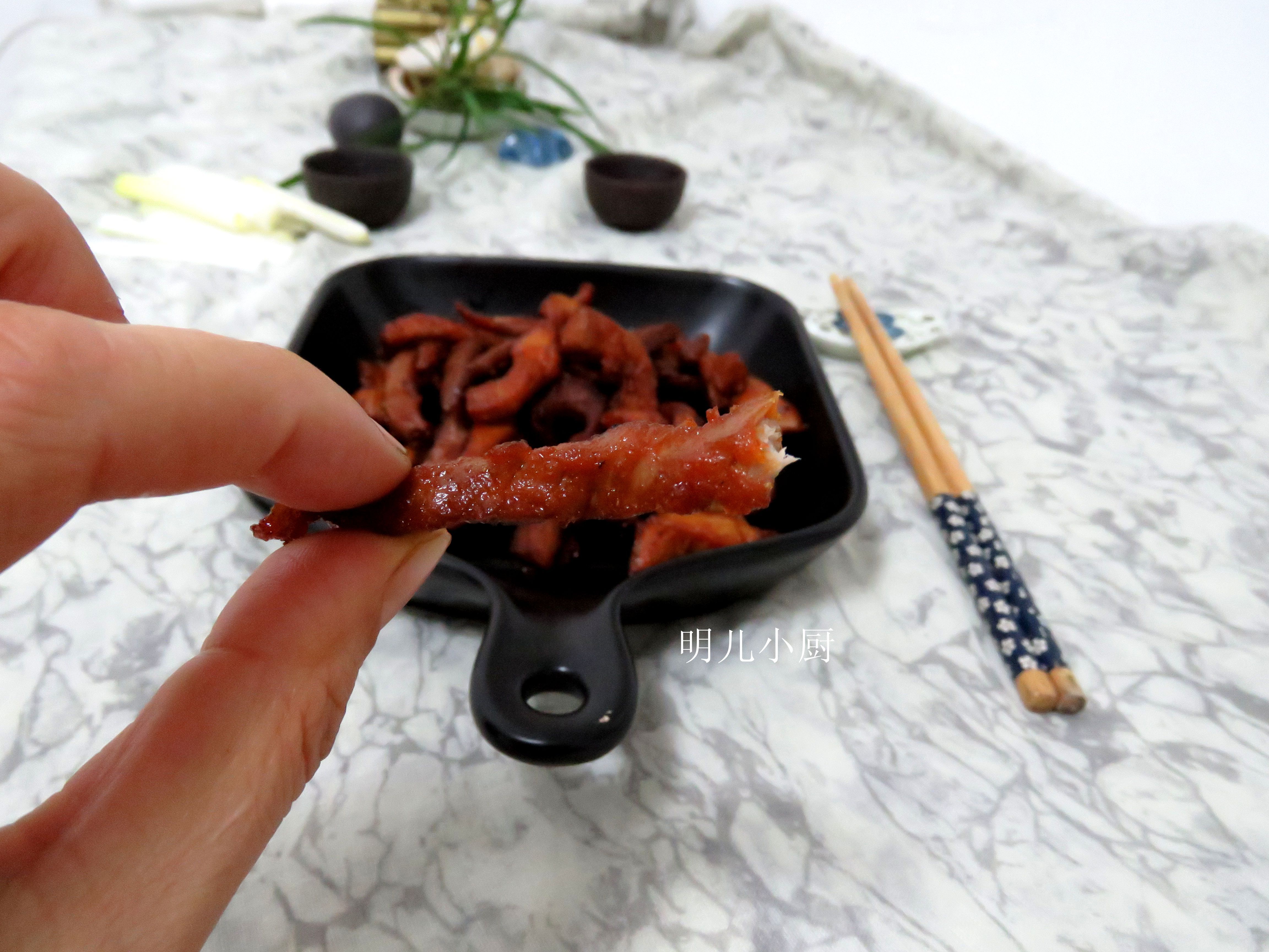 季节|秋冬季节，家常菜换个花样，孩子特别喜欢一道菜，解馋温补又暖身