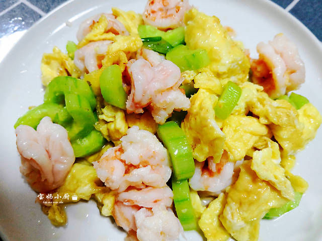  鸡蛋|宴客8道菜，6荤2素，也就100多点，吃得很满足，比去饭馆强