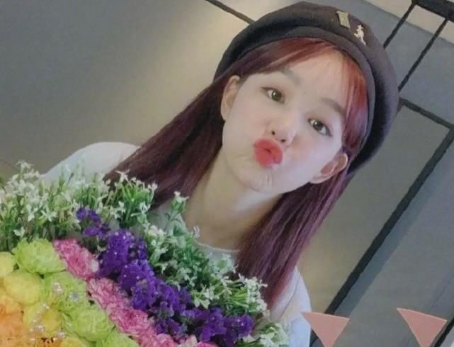  压制|火箭少女101解散后，徐梦洁ins发文称惨遭压制，赖美云工作室发展受阻