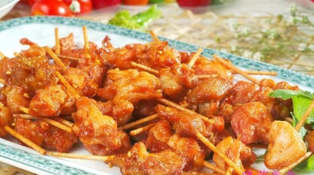  刚好|香辣牛肉条、麻辣海带丝、香菜猪肝、牙签烤肉的美味做法下酒刚好