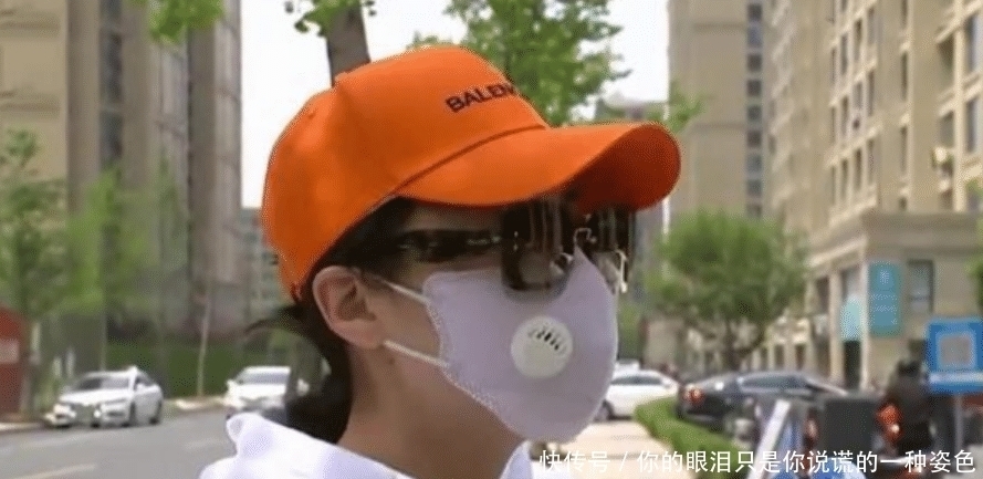 收银员|超市买了39.9的酸奶,结账却发现“猫腻”?女子:必须公开道歉