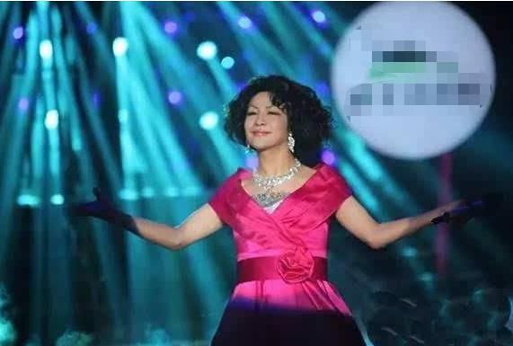  停办|《歌手》停办，《百变大咖秀》正式回归，“五侠”将全是新阵容