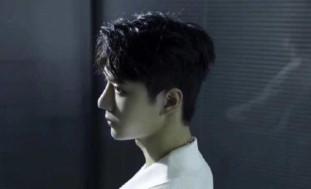 粉丝|王一博粉丝:有个人宣发原来是这样的感觉,太幸福了!